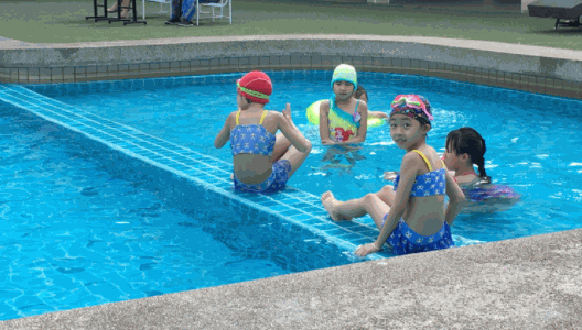 游学宝宝游泳馆